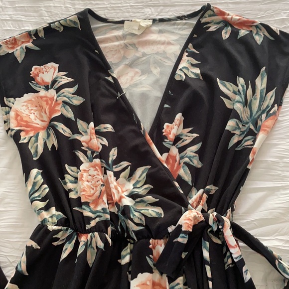 Floral wide leg v-neck jumper - Picture 3 of 5